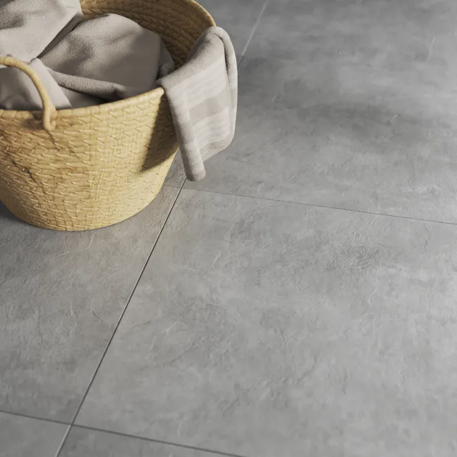 Azulejo porcelánico gris de Artens.